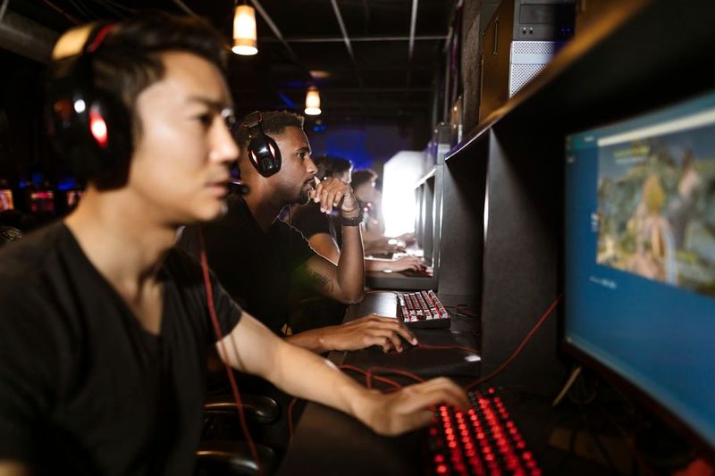 tứ sắc Kubet